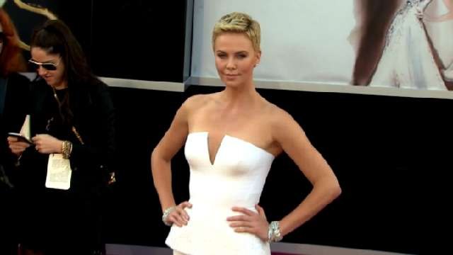 Charlize Theron's Oscars Fashion