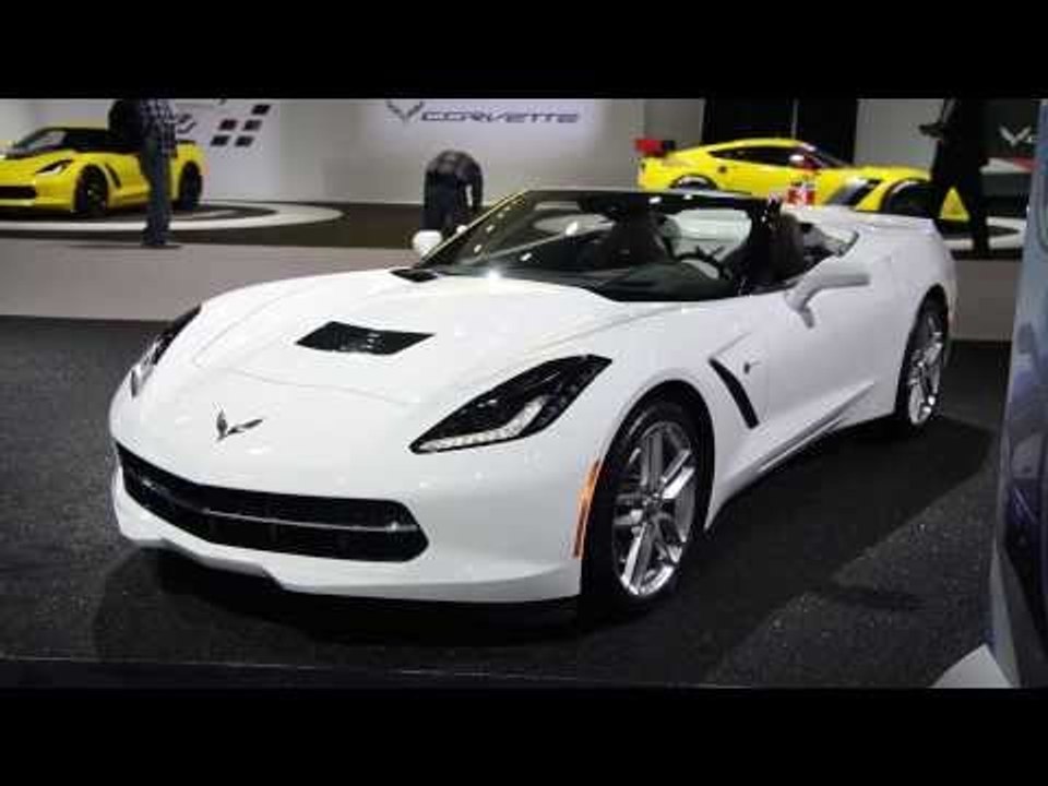 2014 Chevrolet Corvette Stingray Convertible - Detroit 2014 Walkaround