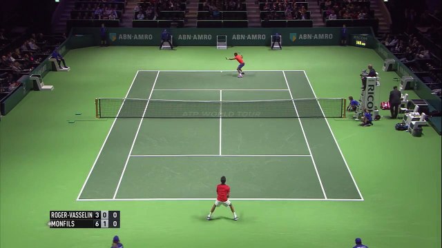 L'amortie feinte du regard de Gaël Monfils