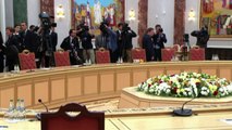 Negociações tensas em Minsk