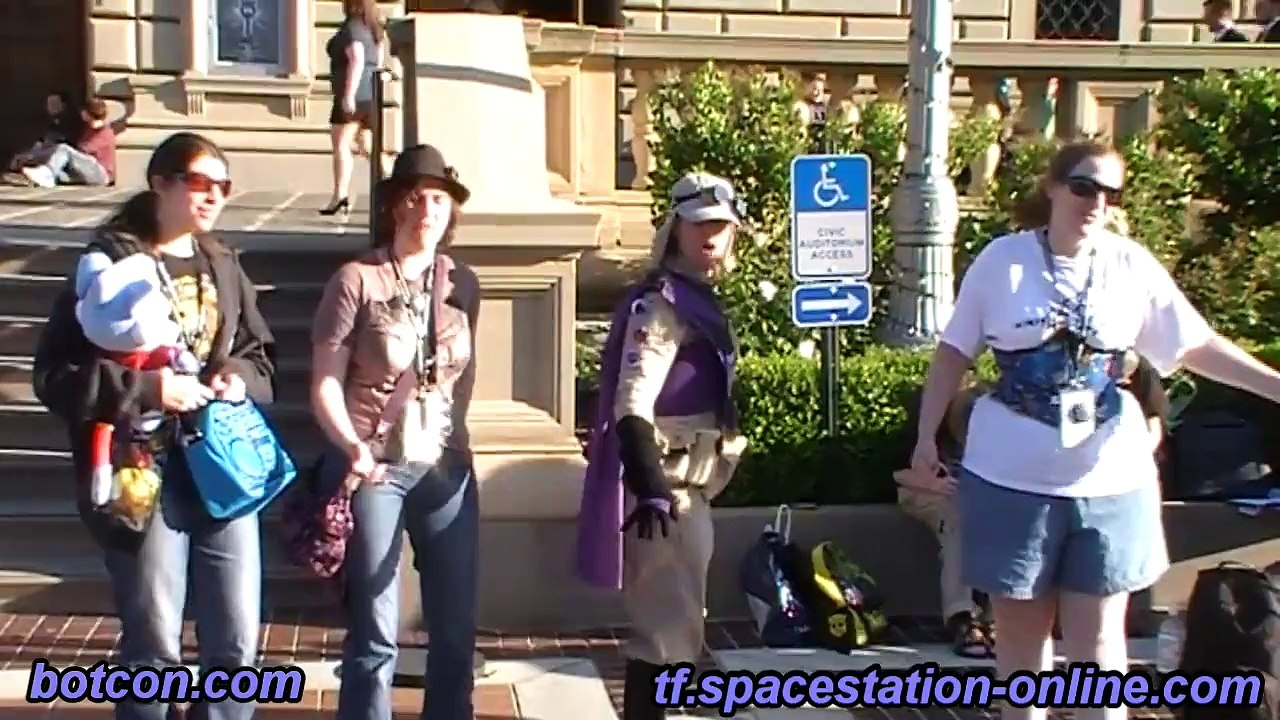 BotCon 2011 - Having Fun @ The BotCon