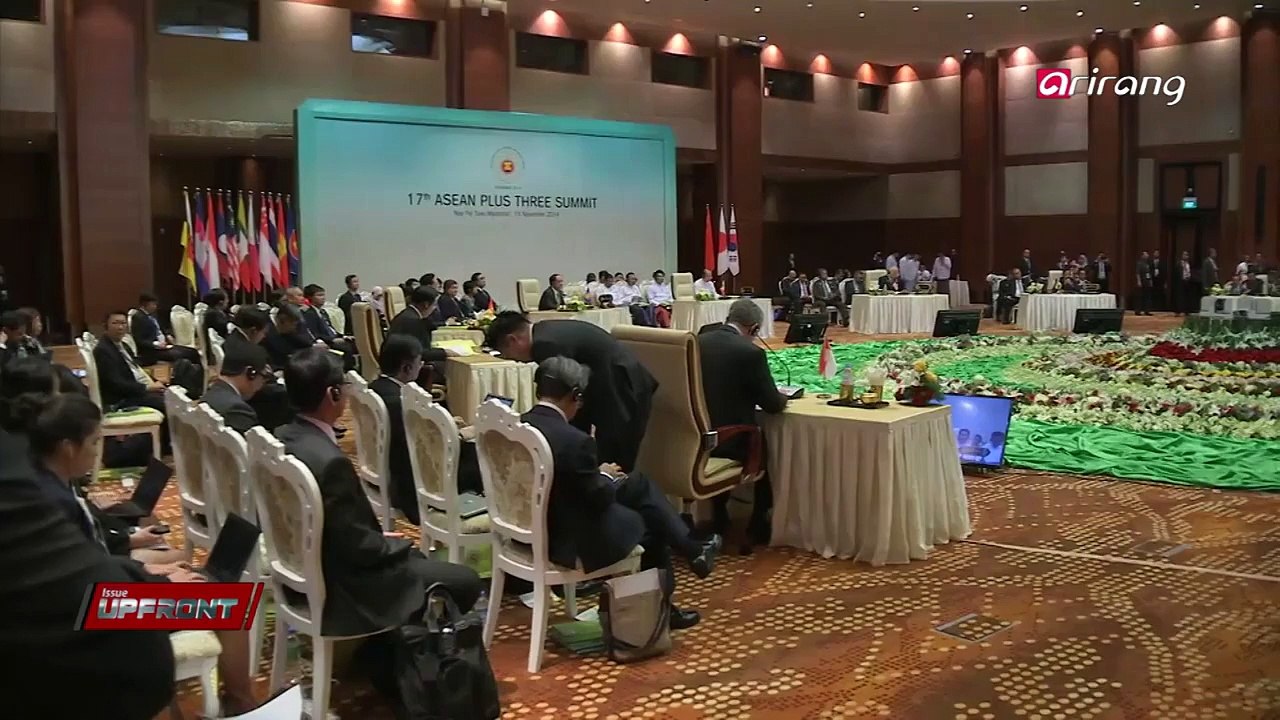 Stalled Korea-Japan bilateral summit 고착된 한일정상회담