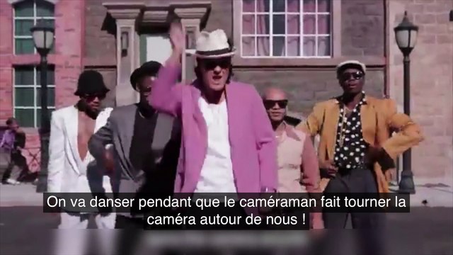 Mark Ronson ft. Bruno Mars - Uptown Funk (Parodie de Bart Baker)