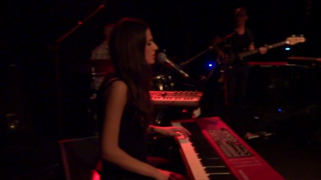 Sophie oZ - Valley - Mains D'oeuvres - 27/11/2014