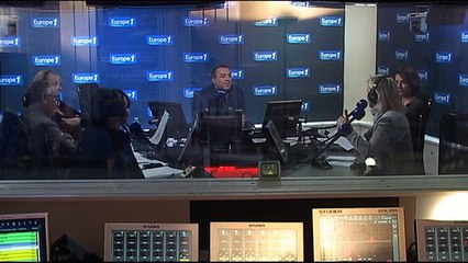 Mère poule : Quels effets sur l’enfant ?