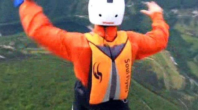Soul Flyers - Discovery channel Base Jump 2011