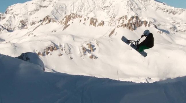 Du snowscoot et de la poudreuse