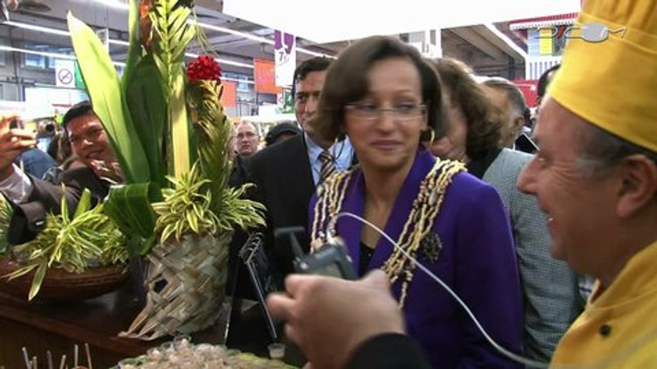 Visite de Marie-Luce Penchard au Salon International de l’Agriculture