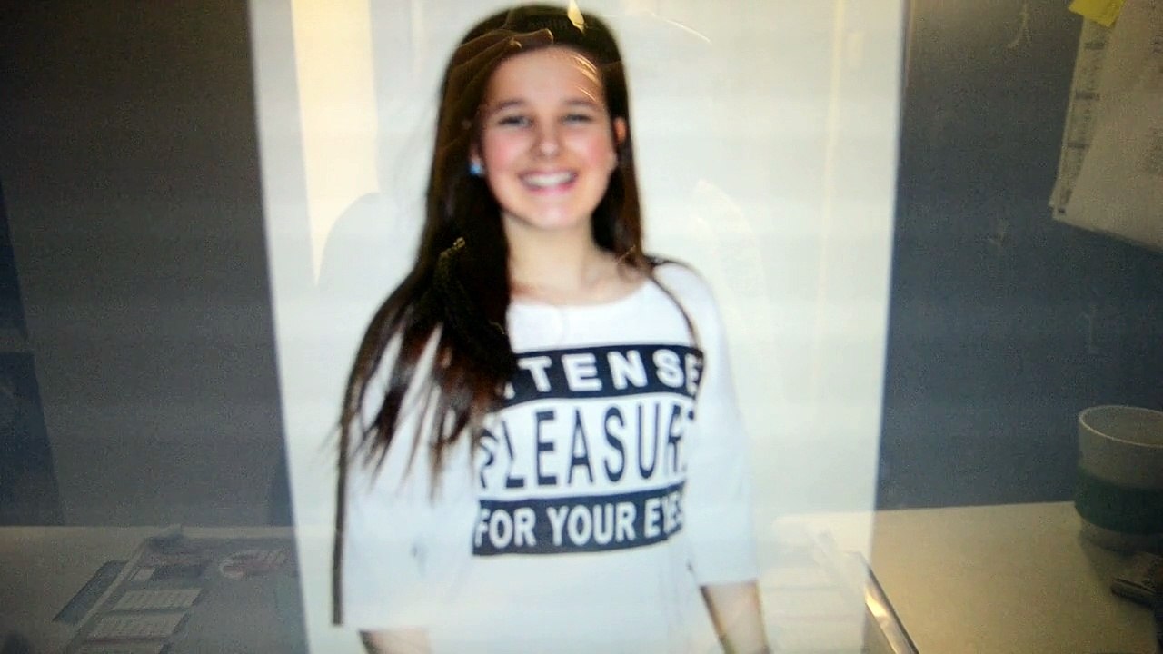 Lola Reva chante "mon vieux" 11 02 2015