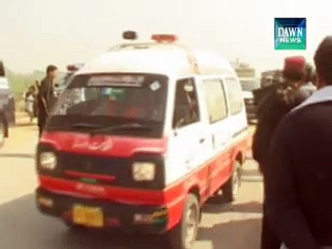 Blast near railway tracks injures 25 in Jacobabad