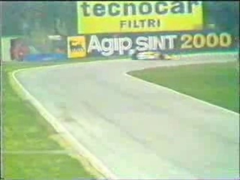 Piquet bate na Tamburello antes do Senna