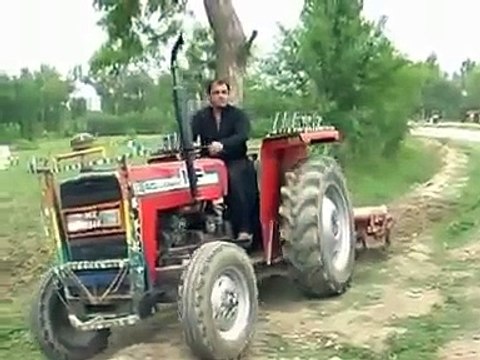 Afghan New Pashto Song 2010 Waheed Achakzai Watan Abadaawal Ghuwari 2010