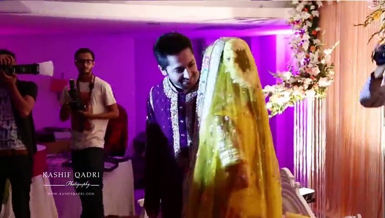 Ayeza Khan & Danish Taimoor Mehndi Entrance Dance