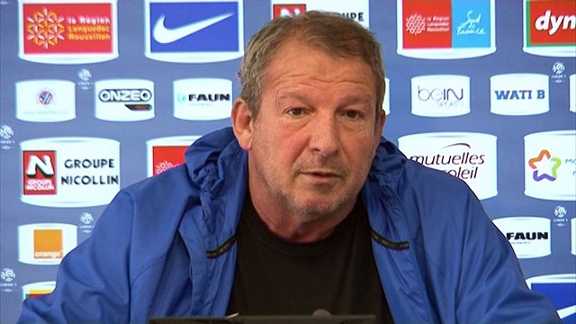 Rolland Courbis avant la rencontre A.S Monaco - Montpellier HSC (25e journée de Ligue 1)