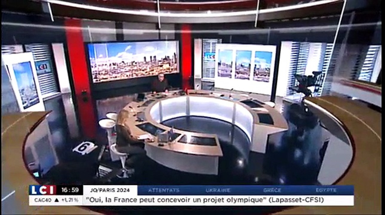 Nouveau Générique et Habillage Du 5 à 7 De Michel Field
