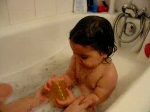 Kiara au bain 07-03-07