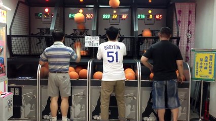 Pop-a Shot: la démonstration hallucinante d'un joueur taïwanais 