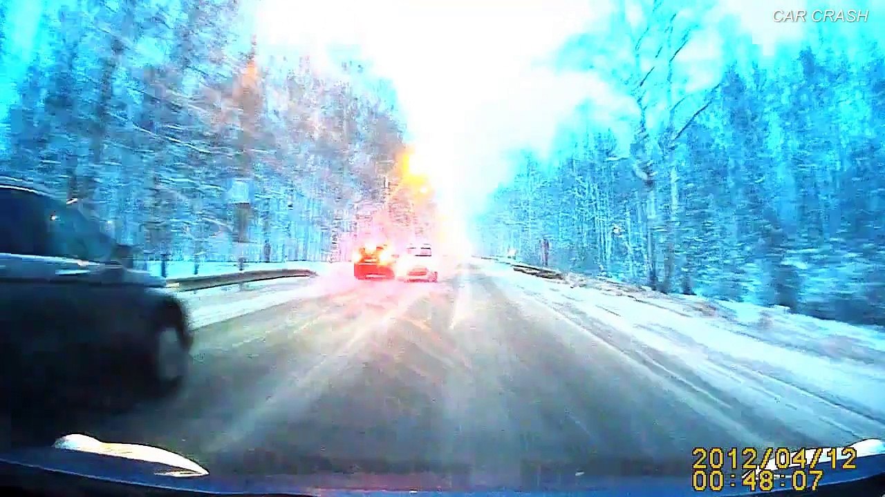 Car Crash Compilation 13 - February 2015 / Подборка ДТП 13 - Февраль 2015