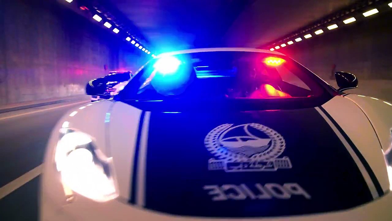 Luxurious_Super_Patrol_Cars_for_a_Luxurious_City