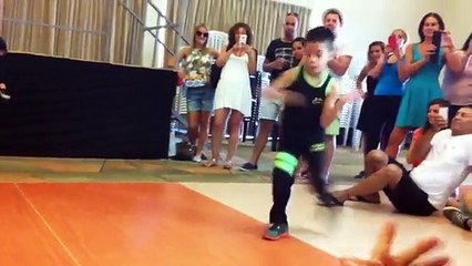 amazing dance performance by kids-dance machines