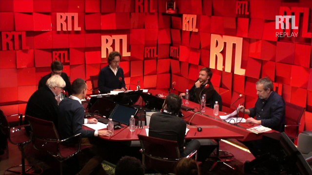 Stéphane Bern reçoit Jonathan Lambert dans A La Bonne Heure du 12 02 2015 Part 2