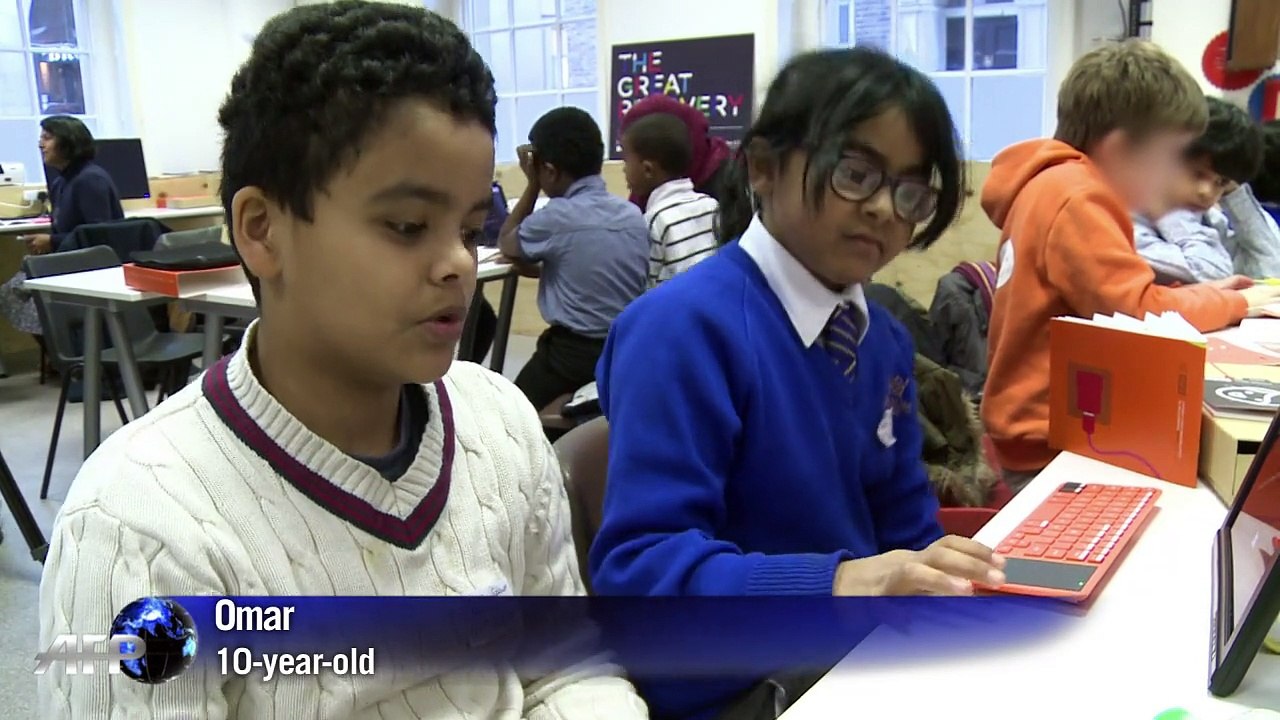 London workshop teaches nuts and bolts behind tech