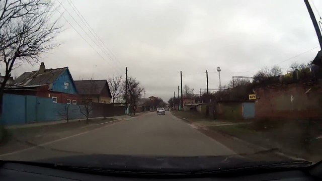 Столкнулись на повороте - ДТП Кропоткин 12.02.2015