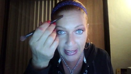 Jeunesse Instantly Ageless Tips with Makeup