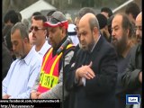Dunya news- Thousands attend funeral for Muslim students shot in Chapel Hill