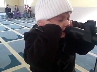 Three Years Old Kid Recites Azan in Mosque