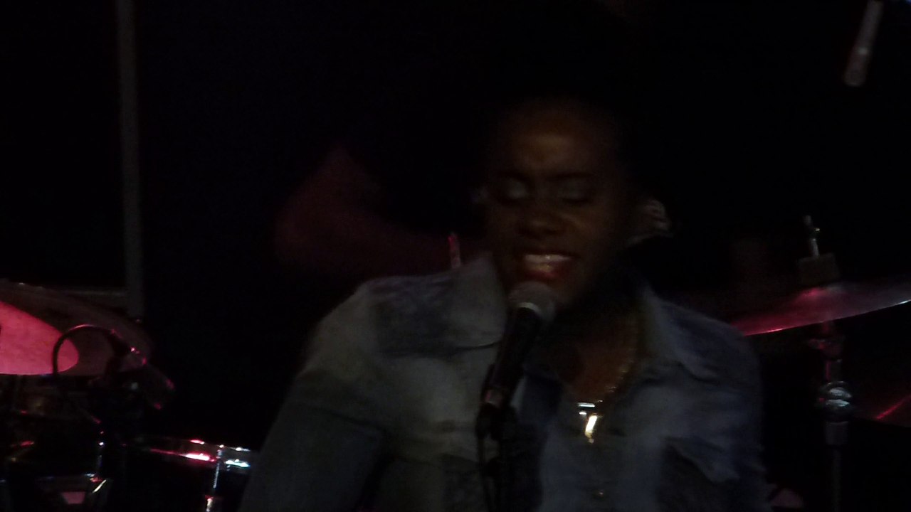 etana - reggae (live)