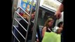 Keanu Reeves : un gars sympa! Dans le métro il laisse sa place aux demoiselles...
