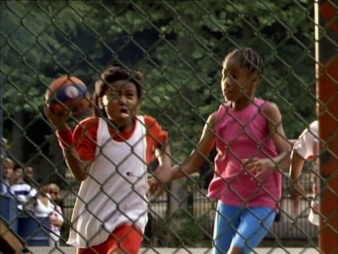 Gatorade ressort sa vieille pub avec Michael Jordan : Be Like Mike!