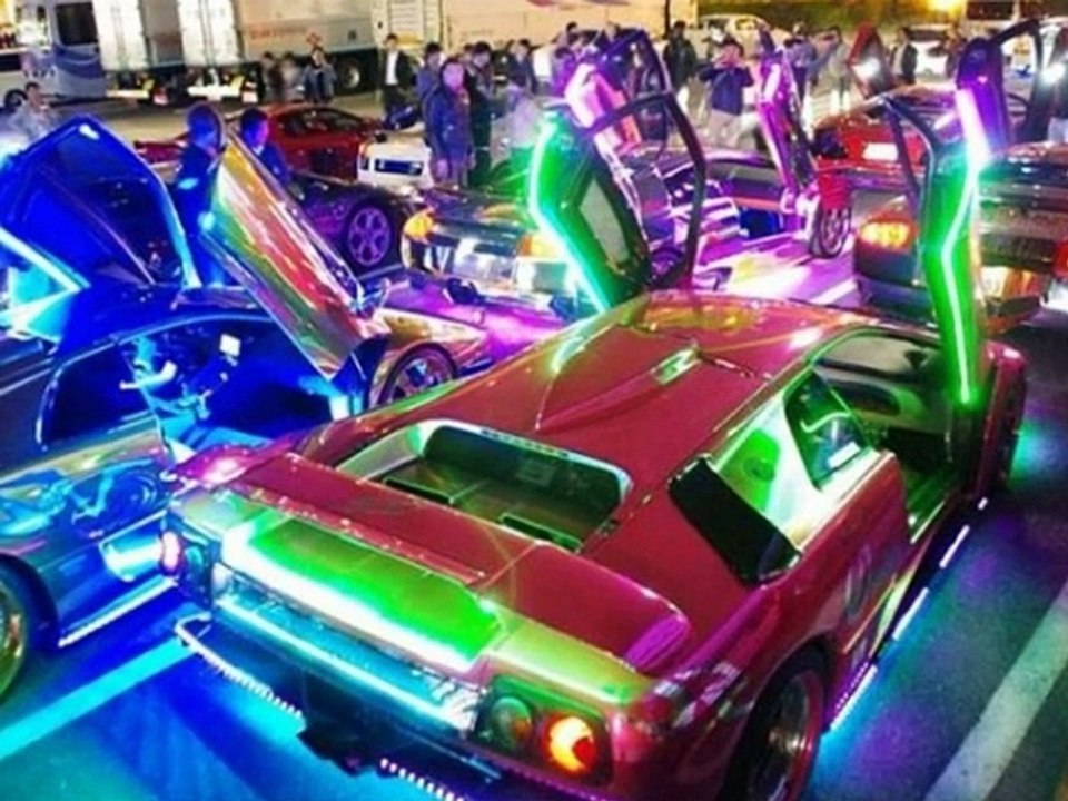 Carros alegóricos: aqui estão os superesportivos mais brilhantes que você já viu