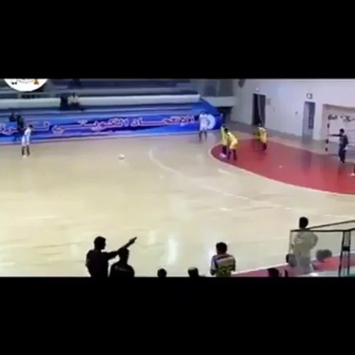 Football super penalty execution 2015