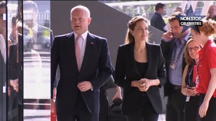 Angelina Jolie : Sa photo avec le pape dévoilée