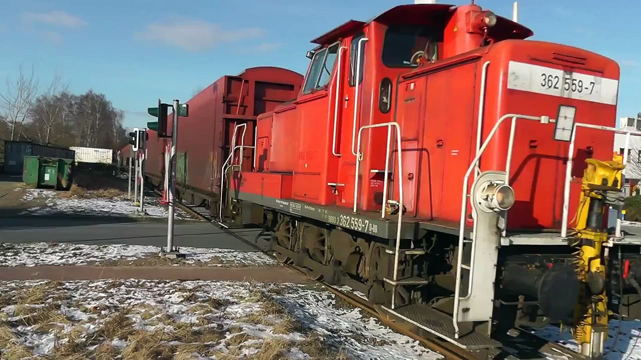 Luneburger Industriebahn im Winter II %26 VT 628 am BU Lune Richtung Lubeck