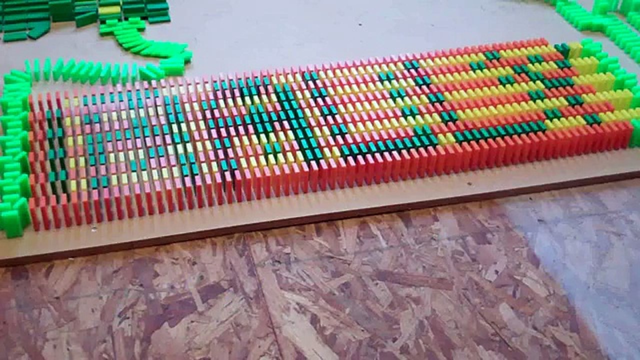 Domino rally 2