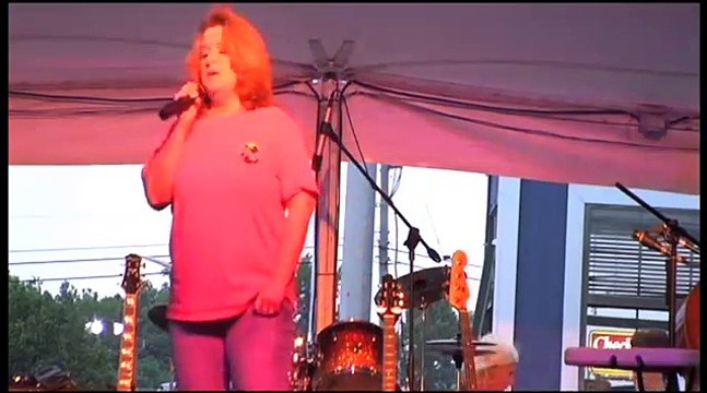 Open mic I Will Survive Elvis Week 2012 video