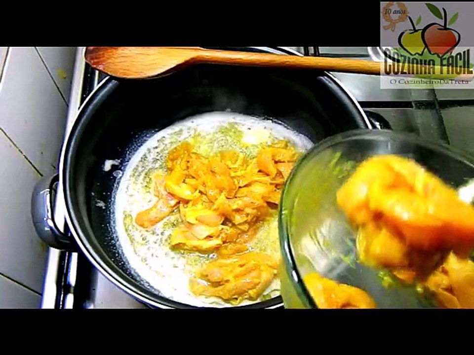 Strogonoff de Frango com Cogumelos