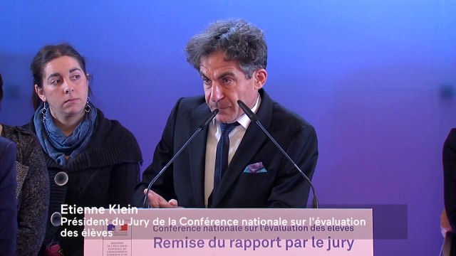[ARCHIVE] Conférence nationale sur l’évaluation des élèves : le jury remet son rapport à la ministre