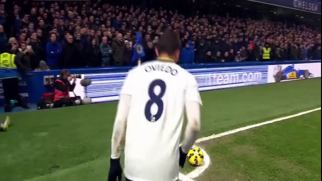 Incredible save by Petr Cech  Everton 13.02.2015
