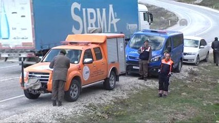 Otomobil Şarampole Devrildi: 1 Ölü, 3 Yaralı