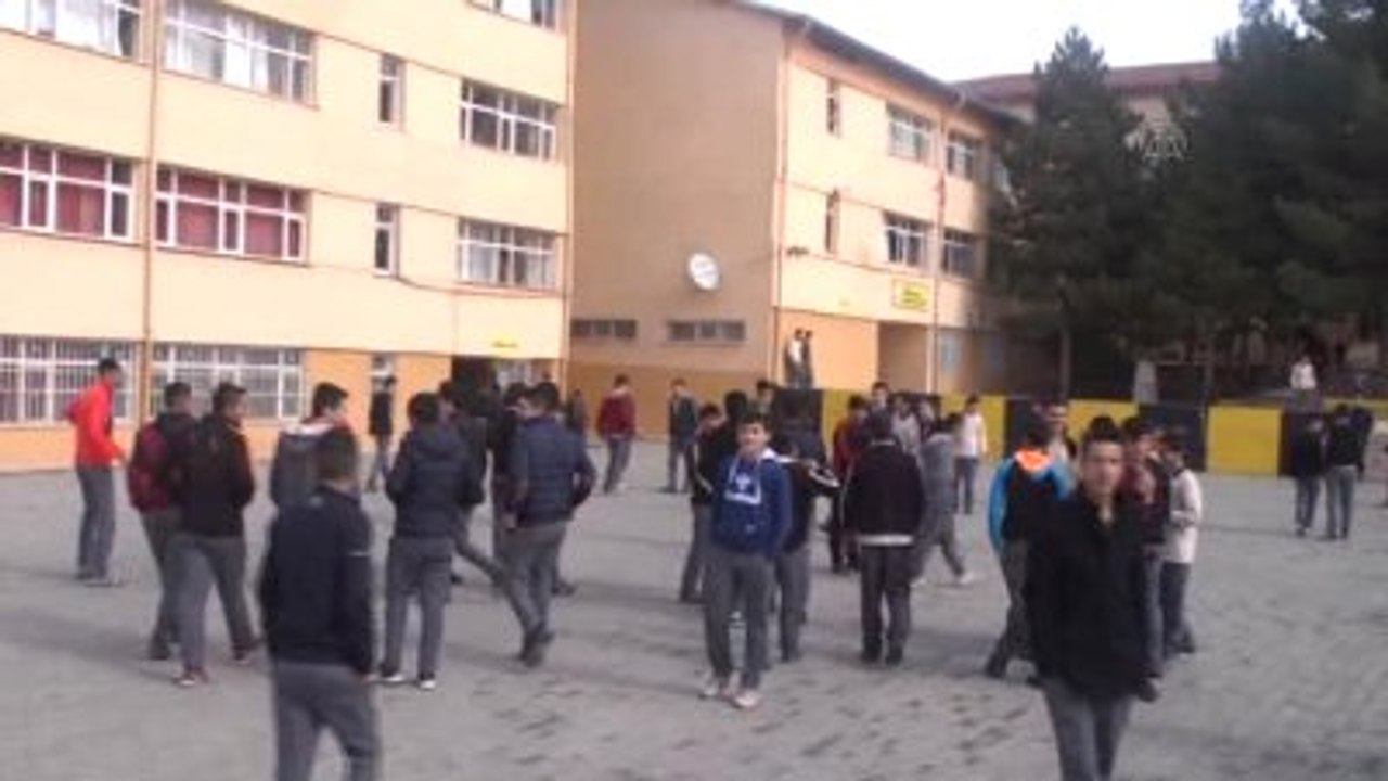 Eğitim-Sen'den İş Bırakma Eylemi