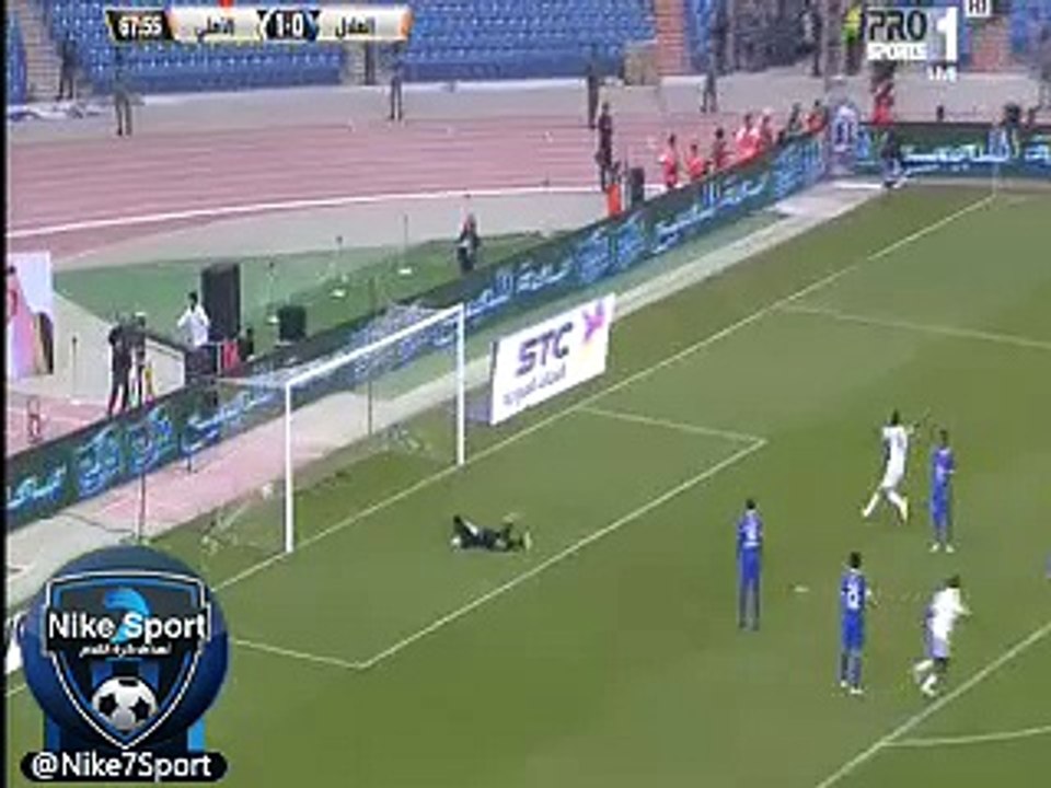 الهلال والأهلي السعودي