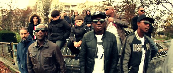 M.A.M (MafiaAfroMalienne) - Avec Le Temps (Clip Officiel)
