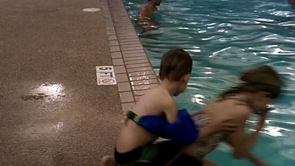 Mega stupid girl fail For FAIL Compilation 2013 ПРИКОЛЫ 2013 [18 ] [HD ] Viral video FUNNY