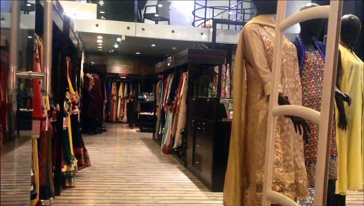 DESIGNER LOUNGE-1