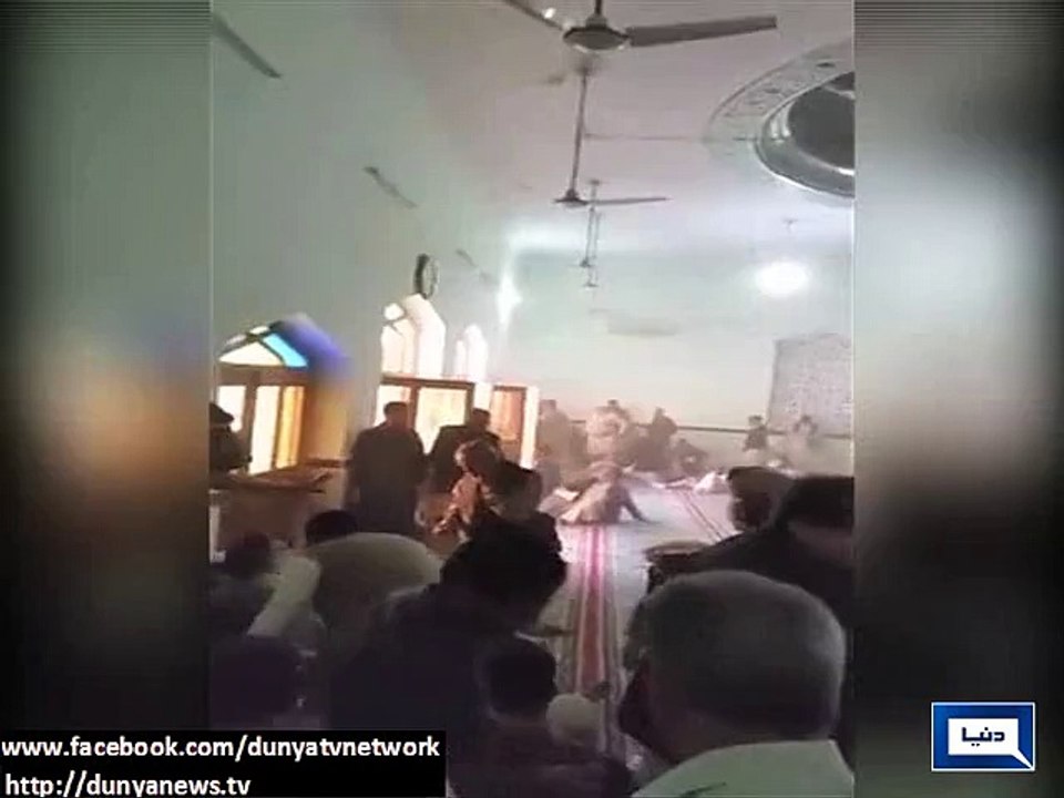 Dunya News - Hayatabad Imambargah Attack: Footage of Firing