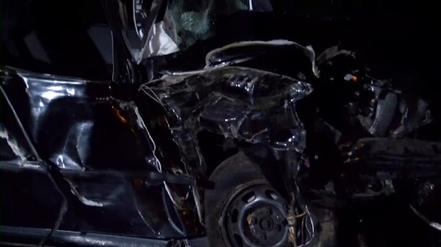 Vrouw botst tegen boom in Onstwedde - RTV Noord